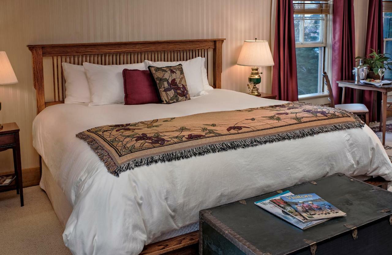 Mccloud Hotel Extérieur photo