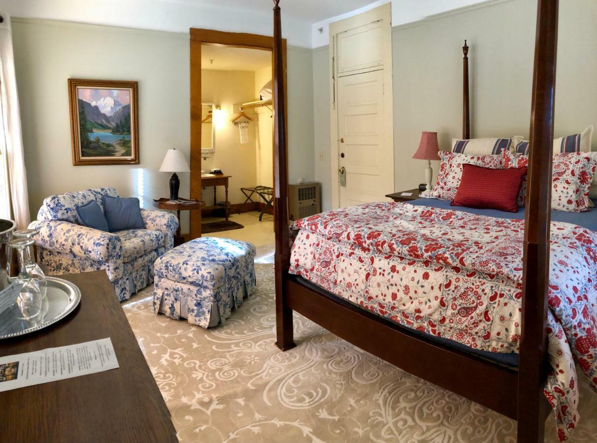 Mccloud Hotel Extérieur photo