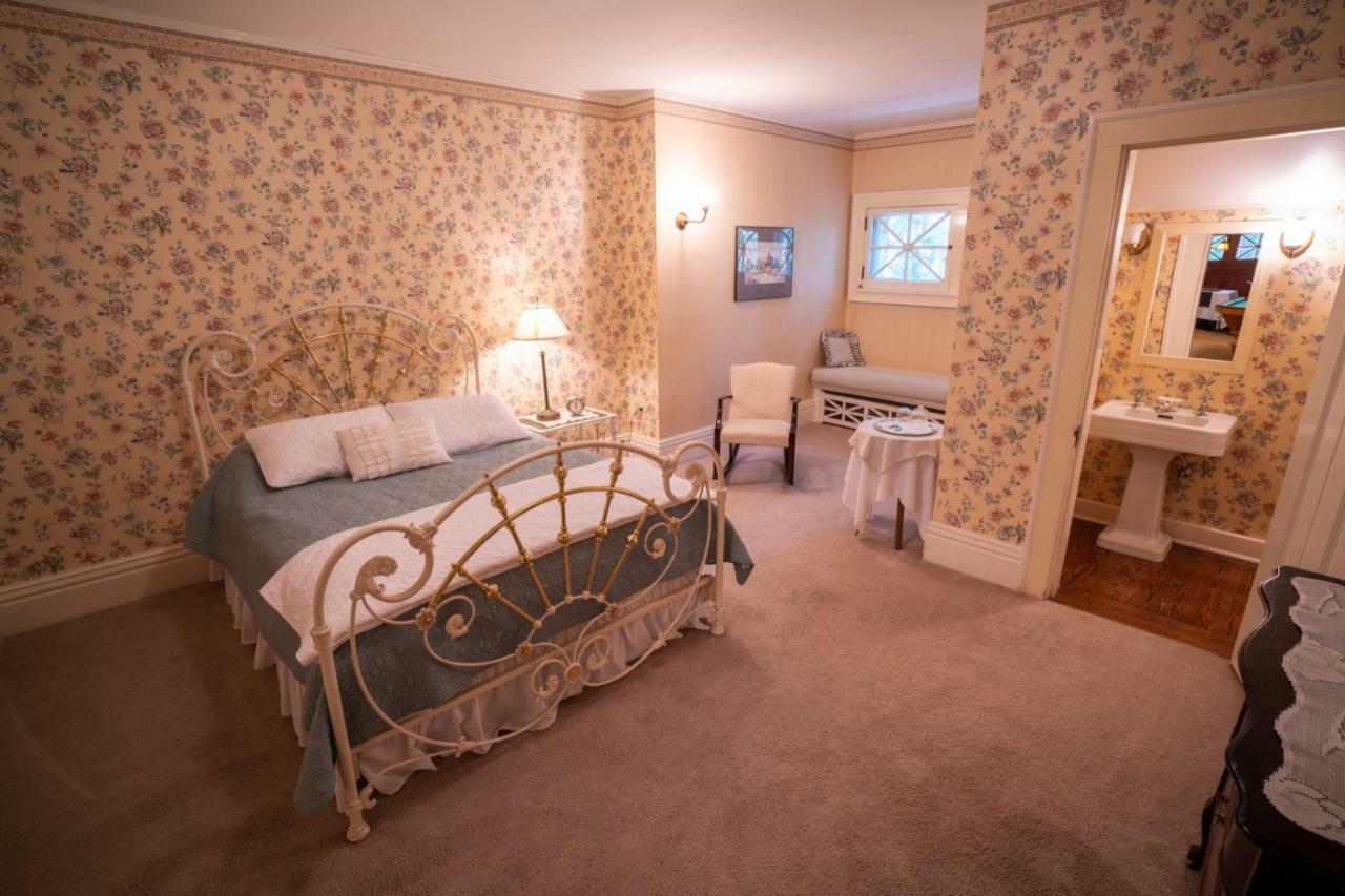 Mccloud Hotel Extérieur photo